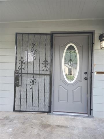Photo - 2304 Macon St