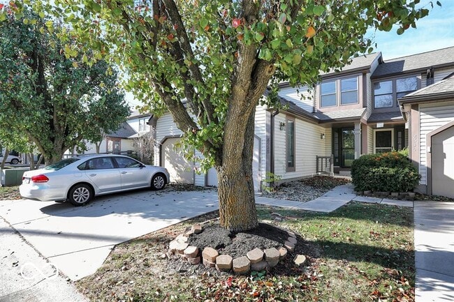 Photo - 8528 Hague Rd