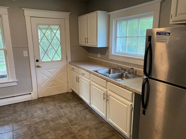 Photo - 3 Bed 1 Bath Single Family Home in Rhinelander