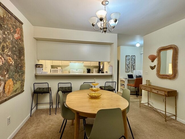 Photo - Lovely Townhouse in Finley Forest