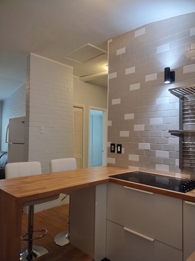 Photo - 2604 Rogers Ave