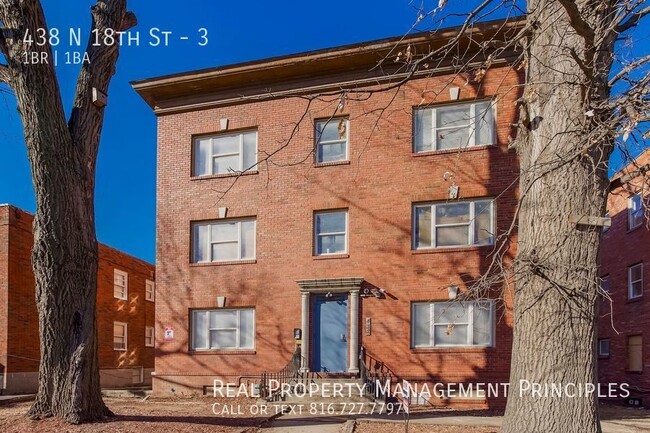 Photo - 438 N 18th St Apartment Unit 3