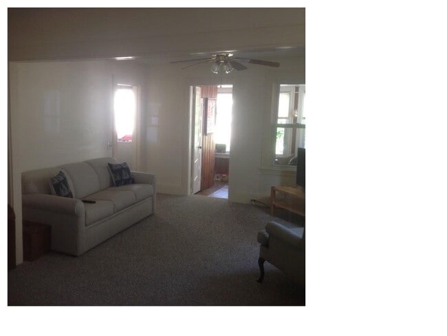 Living Room - 48 Warren Ave Unit #1