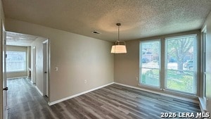 Photo - 2410 Gem Oak