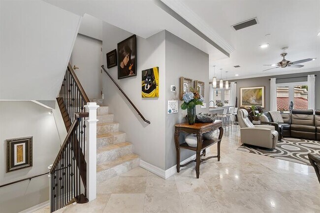 Photo - 301 Tarpon Dr