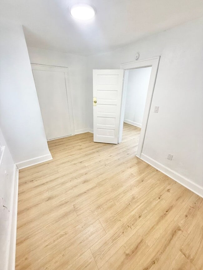 Photo - ***RENT READY~4 Bed RENOVATED 2 story house/w/ downstairs bedroom/Granite countertops