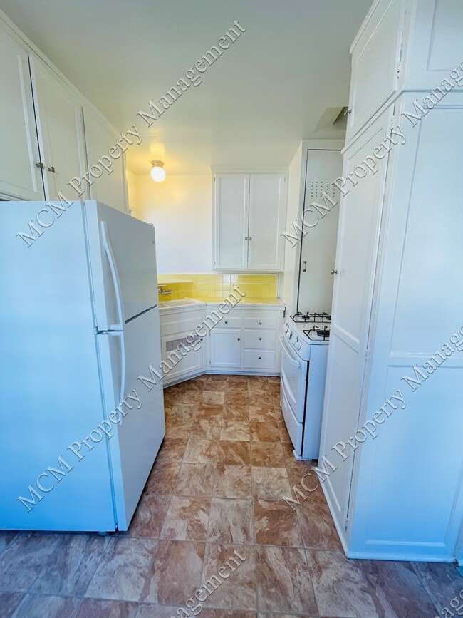 Unit #1 Kitchen - 11682 Darlington Ave