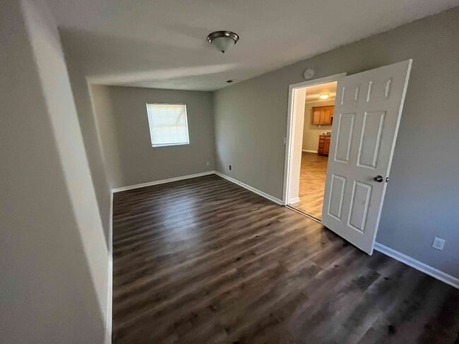 Photo - 1102 Danville Rd SW