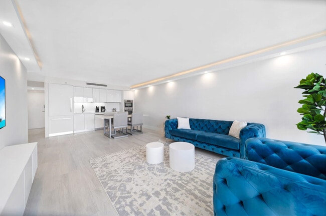 Photo - 1717 N Bayshore Dr Unidad ID1054108P