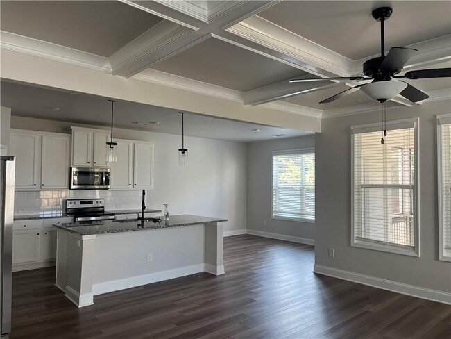 Photo - 5200 Fox Den Rd