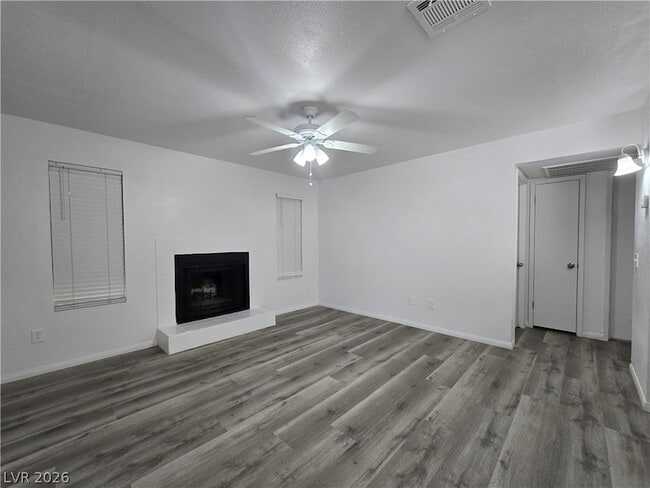 2742 Alicialynn Way Unidad A