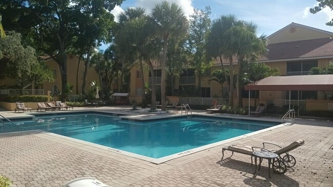 Photo - 1055 Coral Club Dr
