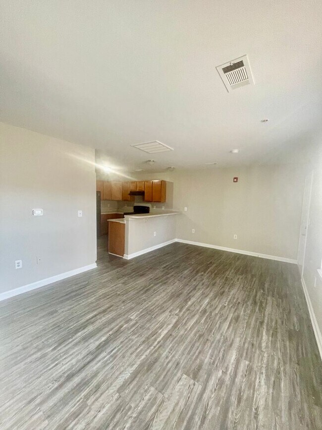 Photo - 2204 Catherine Simmons Ave Unit B