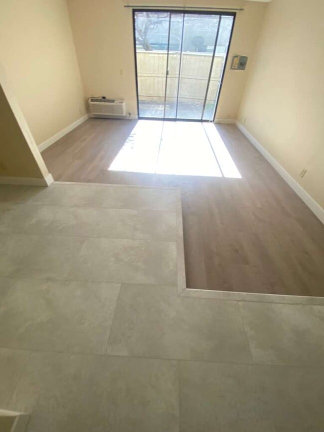 Photo - 3029 Kaiser Dr Unit D