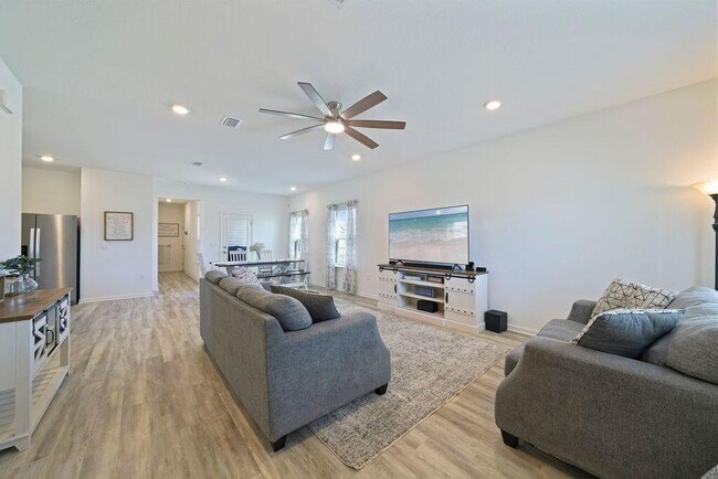 Photo - 51 Woodsorrel St