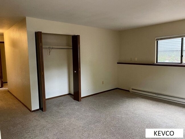 Photo - 620-622 Endicott St Unit 622 Endicott St