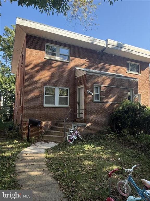 Building Photo - 4411 Harrison St NW Rental