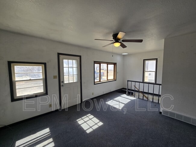 Photo - 516 Maynard Ave