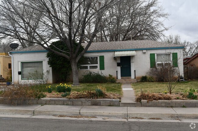 Building Photo - 3224 Monterey Ave SE Rental