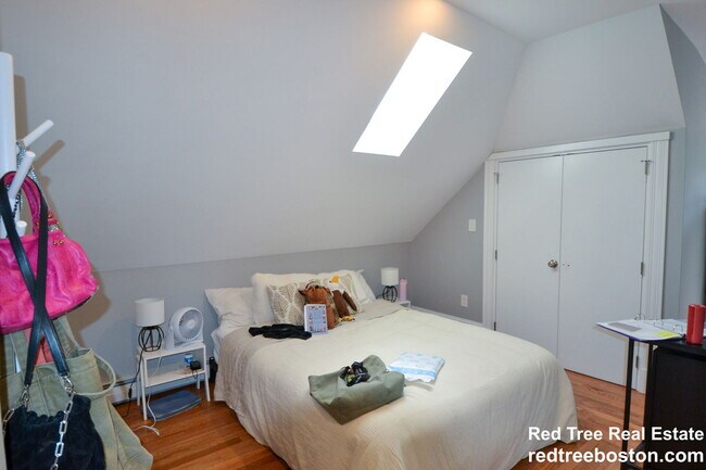 Photo - 8 South St Unit 3