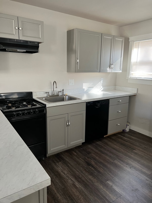 Photo - 511 E Greeley St