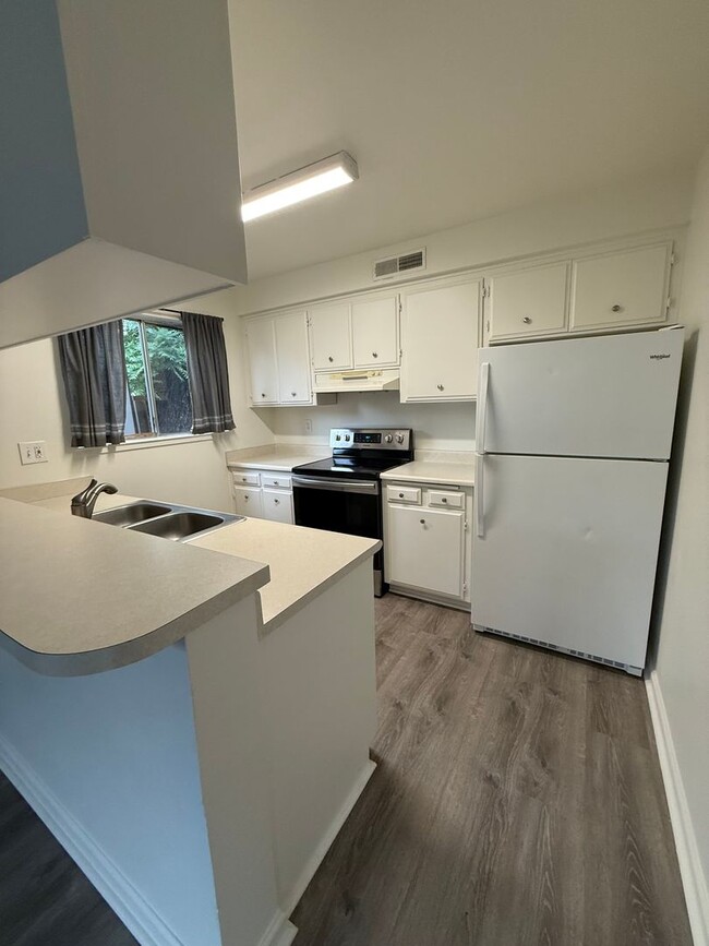 Photo - 615 Rancheria Dr Unit 1