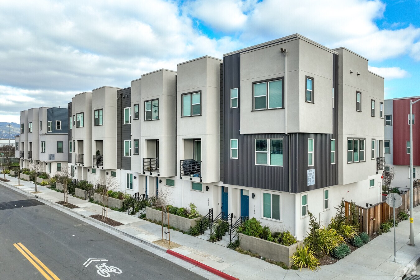 Edificio Vista NE - Ellis at Central Station