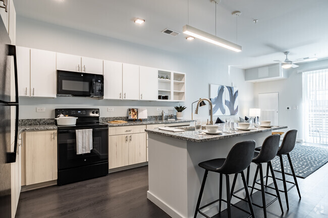 Interior Photo - Avondale Hills Rental