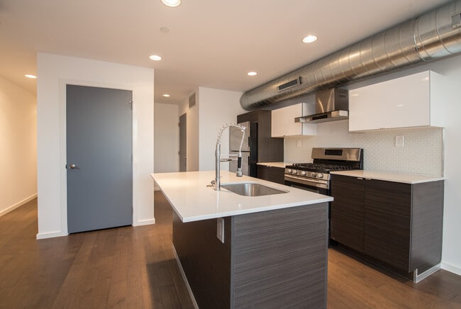 Photo - 1441 N 7th St Unit 4