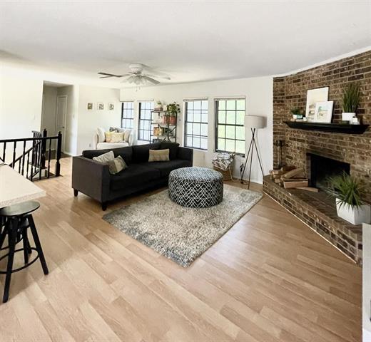 Photo - 1816 Chestnut Ct