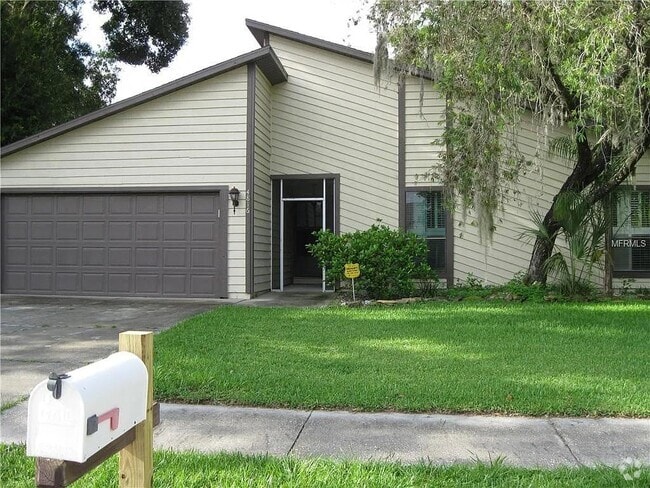 Building Photo - 4816 Glenbrooke Dr Rental
