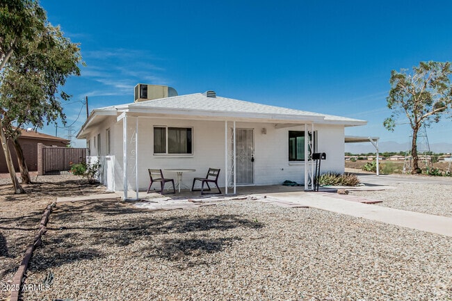Building Photo - 11441 W Lakeshore Dr Rental