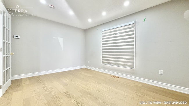 Photo - 190 Moffatt Av