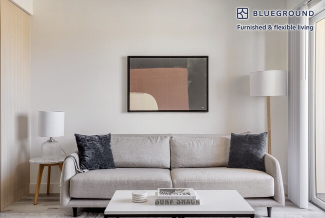 Photo - 11701 Gateway Blvd Unidad GO FL5-ID1105