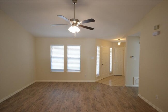 Photo - 1413 Colorado Bend Dr