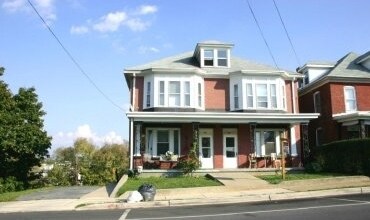 Photo - 608-610 N Prospect St