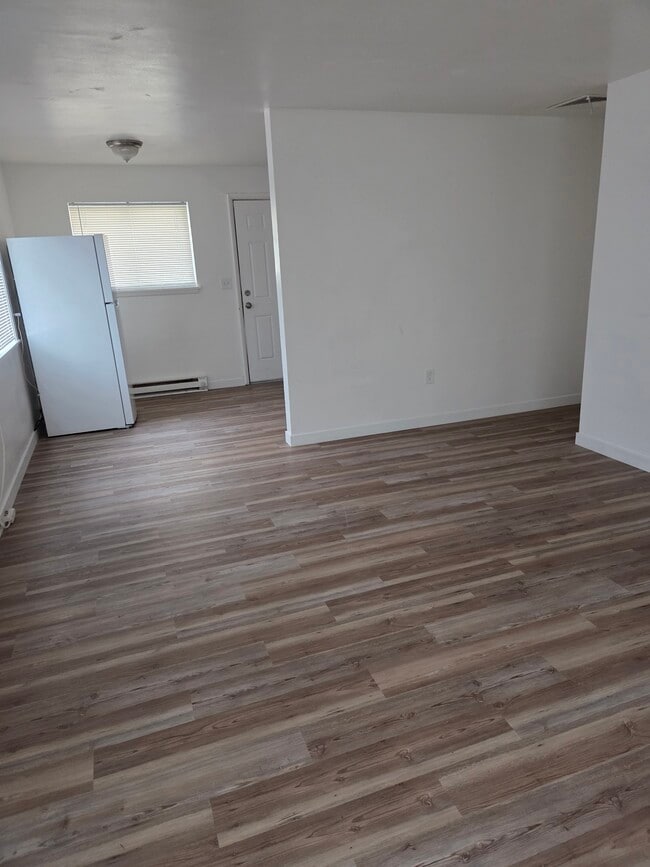 Photo - 1112 McKinley Ave Unidad 1112 McKinley Ave A