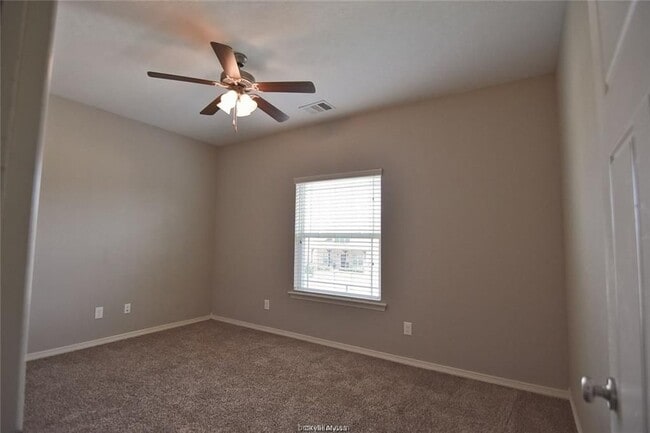 Photo - 6912 Appomattox Dr Unit ABCD