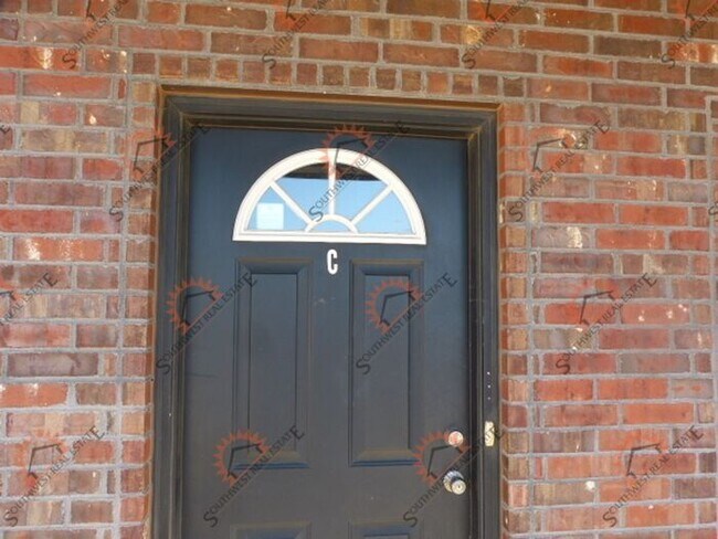 Photo - Charming 1 bedroom 1 bath apartment