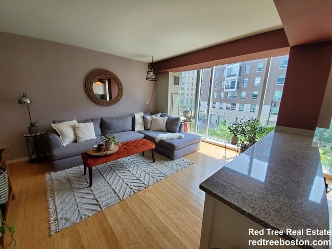 Photo - 2 Earhart St Unit 8