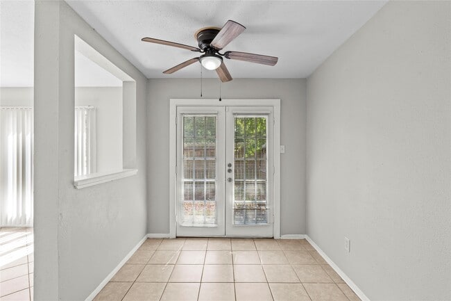 Photo - 2202 16th Ave N