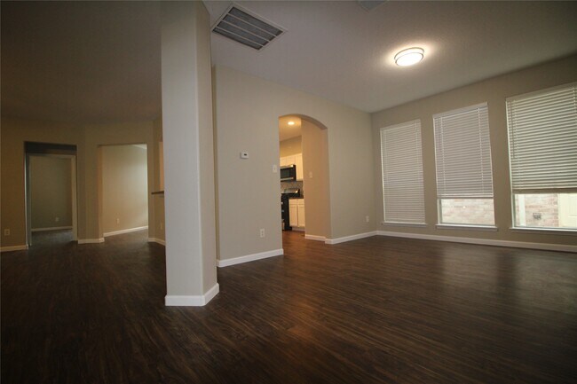 Photo - 16730 Town Glade Dr