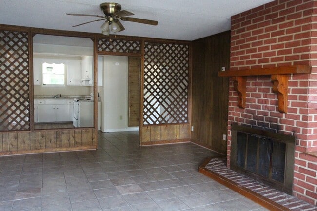 Photo - 2906 Rosebriar Ave