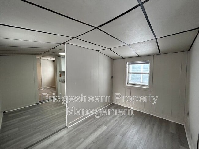 Photo - 539 S Monroe St