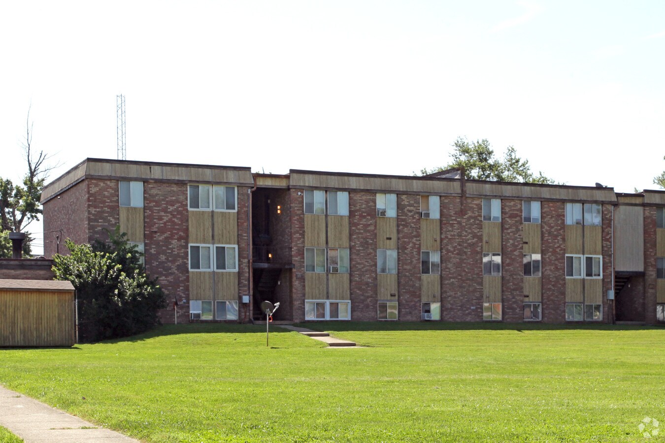 Edgewood Village Apartments - Southview Garden Apartments