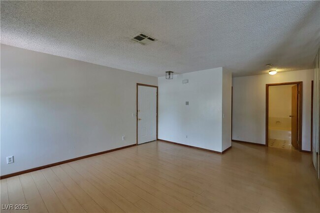 Photo - 6625 W Tropicana Ave Unit 201