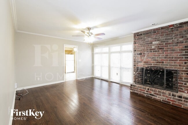 Photo - 9613 Beverly Dr