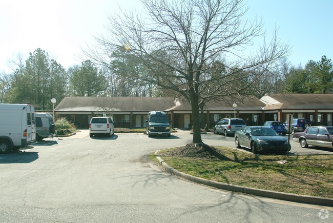 Photo - Hollybrook Apartments