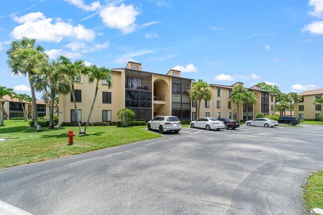 Photo - 811 Sky Pine Way Unit A2