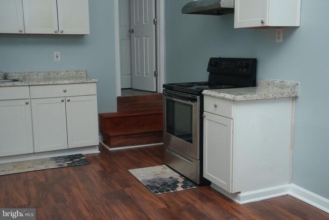 Photo - 9610 Prince William Dr